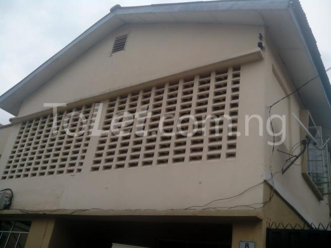 Flat / Apartment for rent 8, Babatunde Street, Off Ogunlana Drive Surulere Surulere Lagos