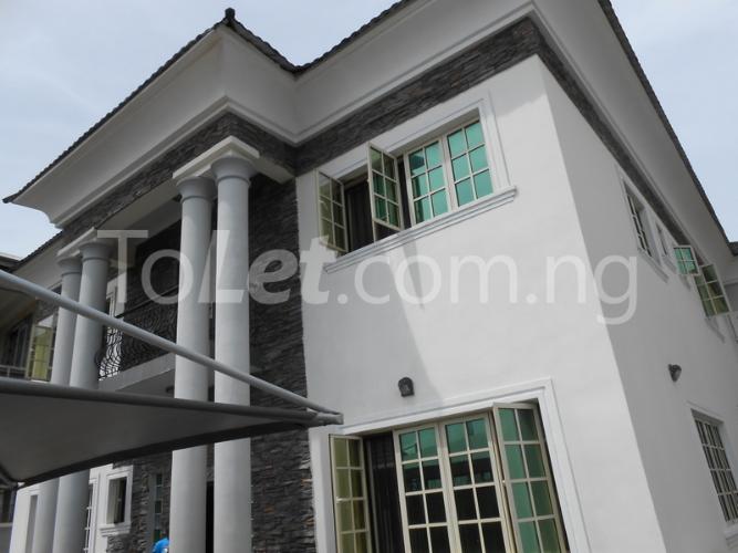 3 bedroom Flat / Apartment for rent Otumba Steve Ajose Drive,before Ikate Roundabout, Illason, Lekki Lekki Lagos