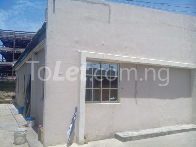 3 bedroom Flat / Apartment for rent 6, Modupe Johnson Off Adeniran Ogunsanya Street Surulere Surulere Lagos - 0