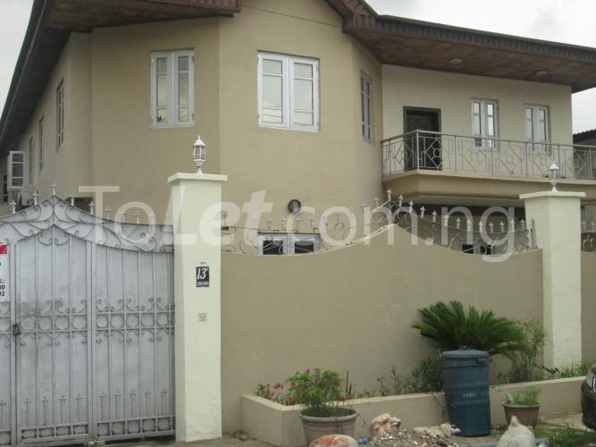 4 bedroom House for rent Seriki Abass Street Ajao Estate Isolo Lagos
