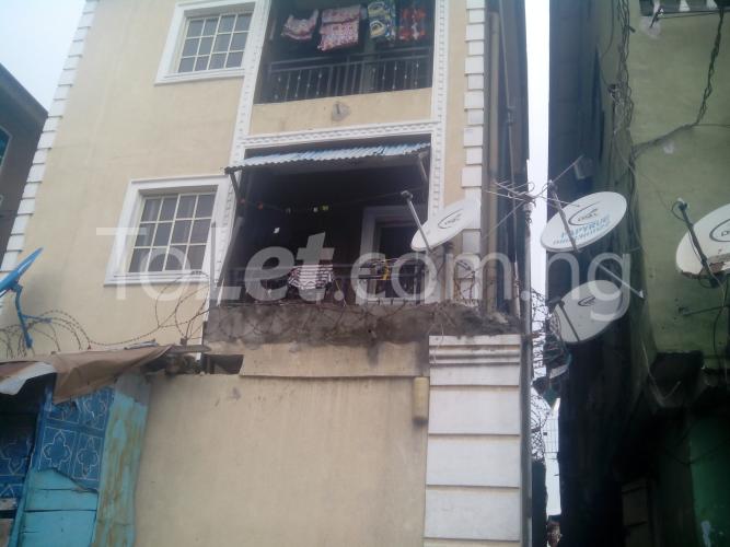 2 bedroom Flat / Apartment for rent 72, Simpson Street Ebuttemetta Ebute Metta Yaba Lagos