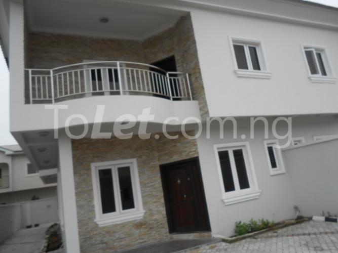 3 bedroom House for rent Road 3 Lekki Lekki Lagos