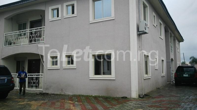 3 bedroom Flat / Apartment for rent Bakere Murola Street Balogun Estate, Sangotedo Ajah Lagos
