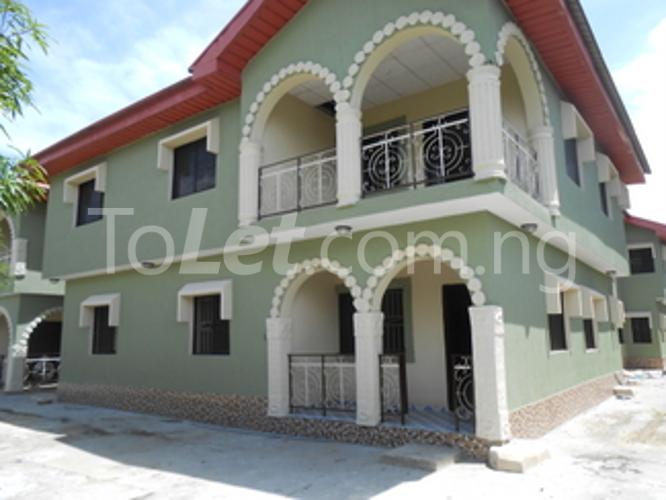 3 bedroom Flat / Apartment for rent Bode Sodepo Street Palmwill Estate. Ajah Ibeju-Lekki Lagos