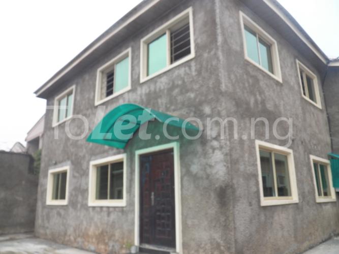 3 bedroom Flat / Apartment for rent Bolu Street, Ojodu Ojodu Lagos