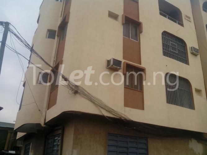 Commercial Property for rent 143, Adetola Street Off Enitan Road Surulere Surulere Lagos