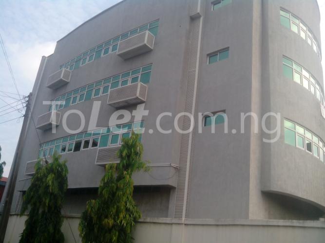 Commercial Property for rent Montgomery Herbert Macaulay Yaba Yaba Lagos