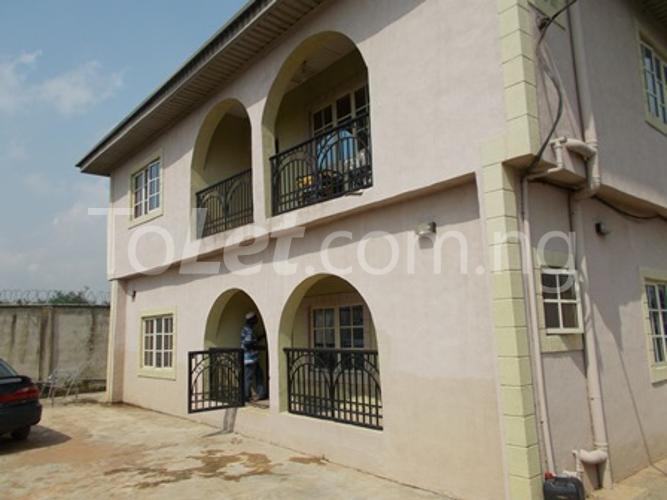 3 bedroom Flat / Apartment for rent Agbonyi Estate Ketu Kosofe/Ikosi Lagos