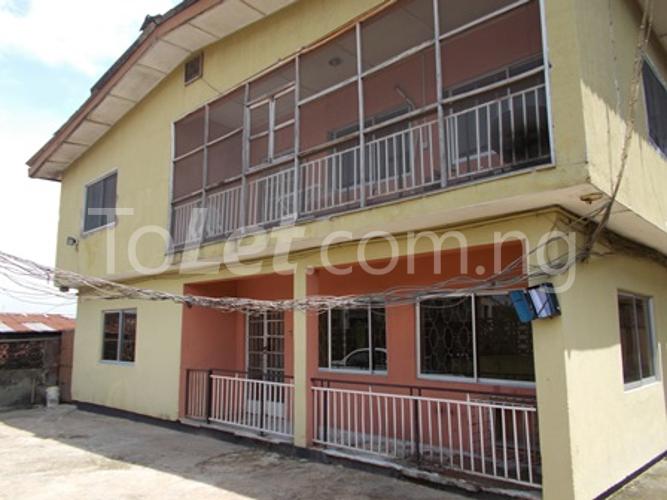 3 bedroom Flat / Apartment for rent Kujure Street, Ojota Ojota Lagos