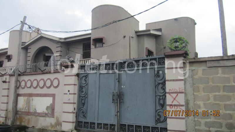 3 bedroom Flat / Apartment for rent Zainab Street, Medina Estate Gbagada Gbagada Lagos