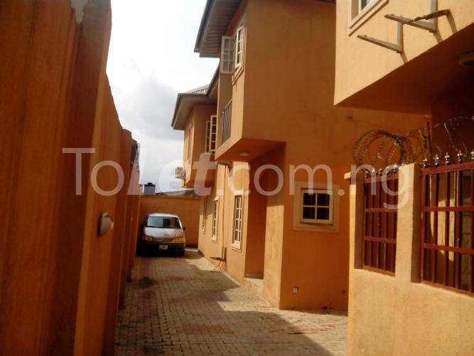 3 bedroom Flat / Apartment for rent Austin Aghonlahor Street, Off Adetoro Adelaja, Ketu Kosofe/Ikosi Lagos
