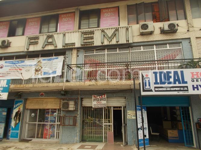 1 bedroom Commercial Property for rent 250 Ikorodu Road Shomolu Shomolu Lagos