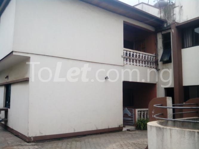 3 bedroom Flat / Apartment for rent Durosimi Street, Off Rev Emmanuel Adubifa Street Berger Ojodu Lagos