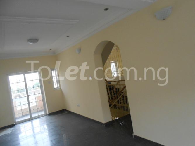 5 bedroom House for rent Castle & Temple Drive, Lekki Lekki Lagos