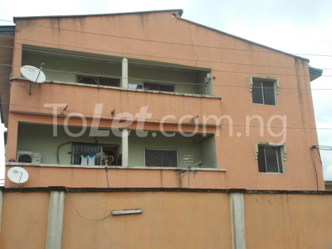 3 bedroom Flat / Apartment for rent Apollo Estate, Ketu Kosofe/Ikosi Lagos