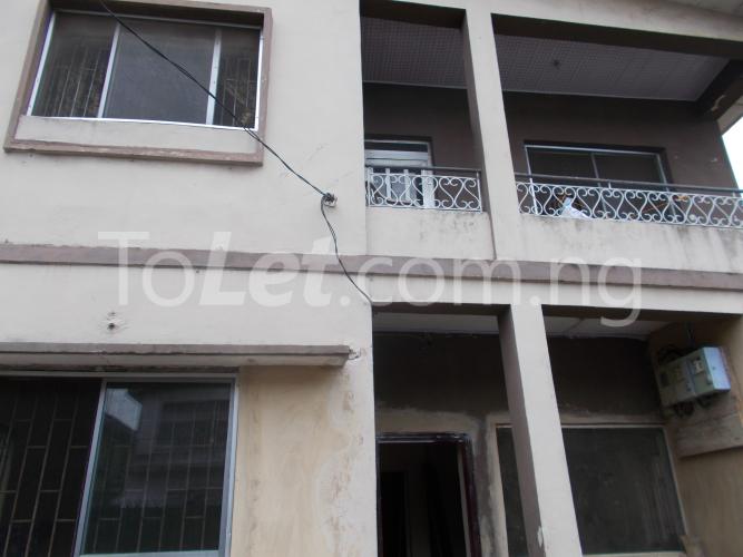 4 bedroom Flat / Apartment for rent 9, Falolu Street Surulere Surulere Lagos