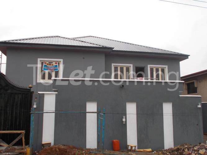 4 bedroom House for rent Bashiru Shittu Street, Ketu Kosofe/Ikosi Lagos