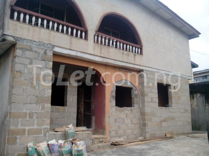 3 bedroom Flat / Apartment for rent Binuayo Close, Ojodu Ojodu Lagos