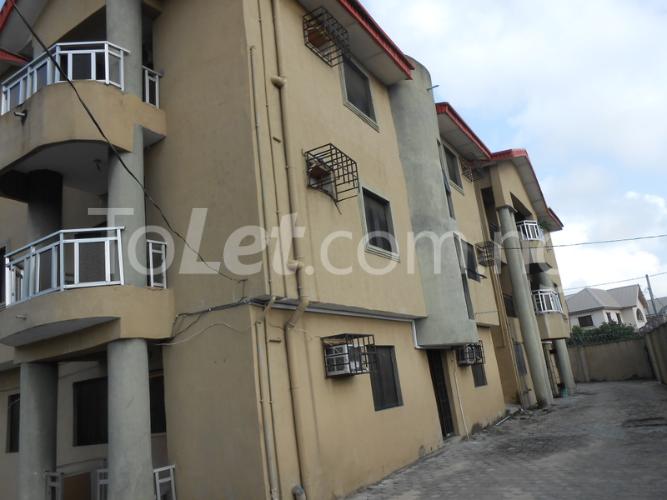 3 bedroom Flat / Apartment for rent Gerrard Odion Street, Ajah Ibeju-Lekki Lagos
