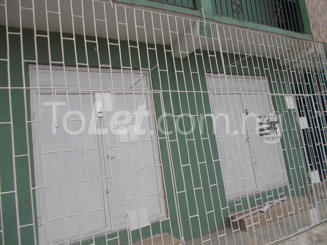 1 bedroom Commercial Property for rent 2 Mosuro Street, Yaba Yaba Lagos - 0