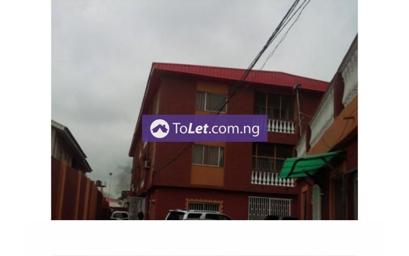 3 bedroom Flat / Apartment for rent Okin Street, Gbagada Gbagada Lagos