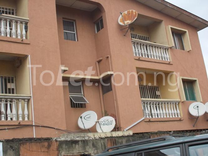 Commercial Property for rent 26, Dipo Olubi Street Off Adekunle Kuye Surulere Surulere Lagos - 0