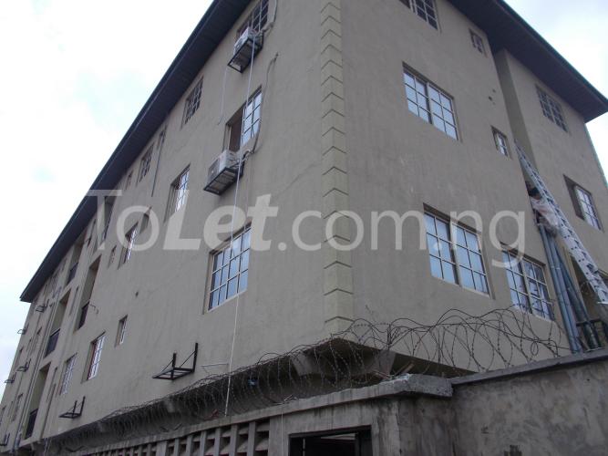 3 bedroom Flat / Apartment for rent 6 Okoteyinbo Street, Ketu Kosofe/Ikosi Lagos