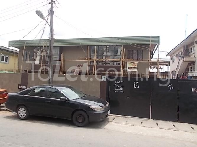 5 bedroom House for rent 14, Afolabi Aina Street, Behind Alade Market, Ikeja Ikeja Lagos