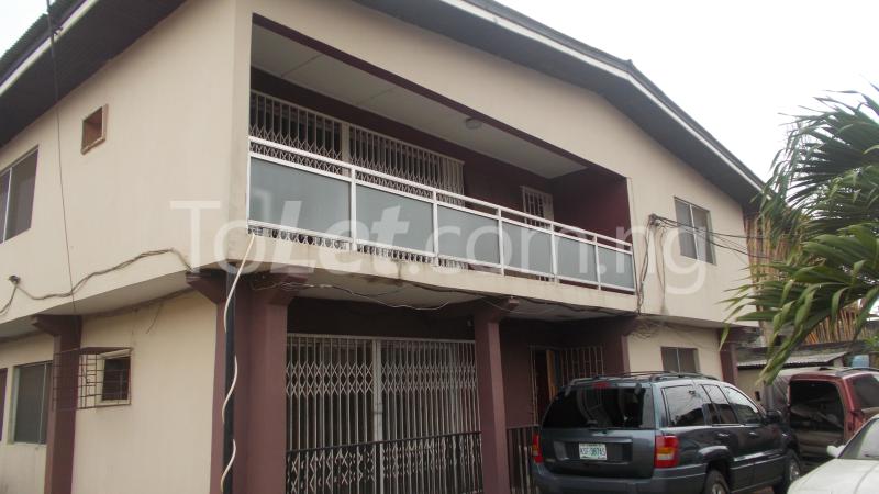 3 bedroom Flat / Apartment for rent Shogunle Street, Maryland Ikeja Lagos