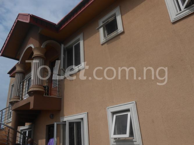 2 bedroom Flat / Apartment for rent Emma Abimbola Street, Lekki Lekki Lagos