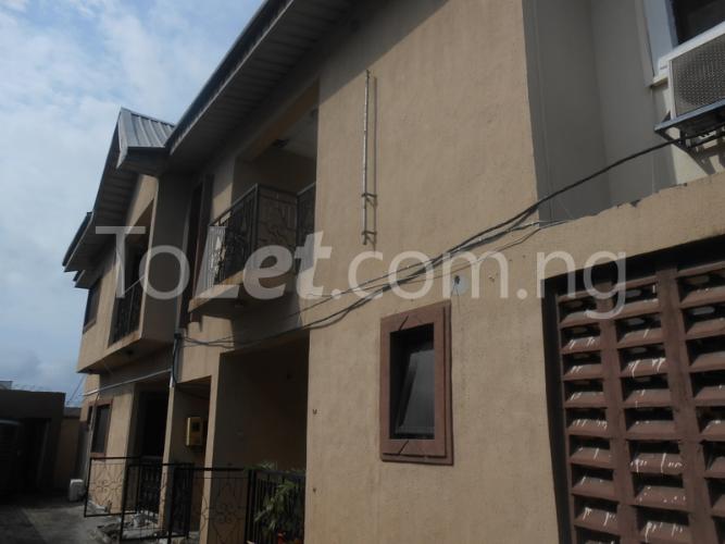 2 bedroom Flat / Apartment for rent George Enamor Street, Lekki Lekki Lagos