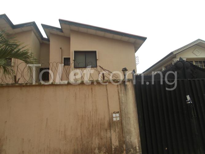 3 bedroom Flat / Apartment for rent Funmi Alaka Drive, Off Chief Najum Niye Street, Ketu Kosofe/Ikosi Lagos