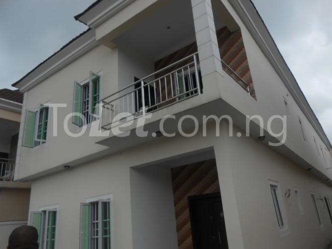 5 bedroom House for rent Off Road 11, Lekki Lekki Lagos