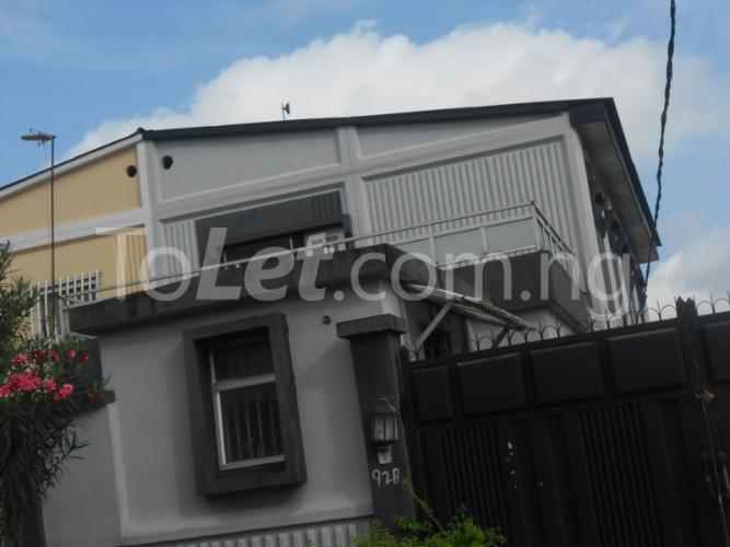 4 bedroom House for rent 92b Ojo Lane, Mojisola Onikoyi Estate Ikoyi Lagos