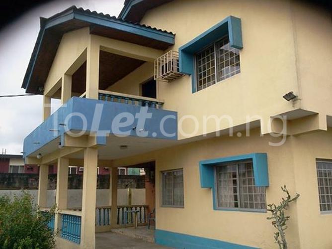 3 bedroom Flat / Apartment for rent Tolani Street, Gbagada Gbagada Lagos