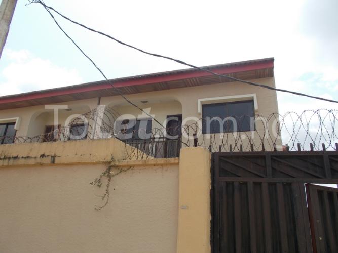 4 bedroom House for rent 7a, Chukwudi Atigba Close, Oshodi Expressway Oshodi Lagos