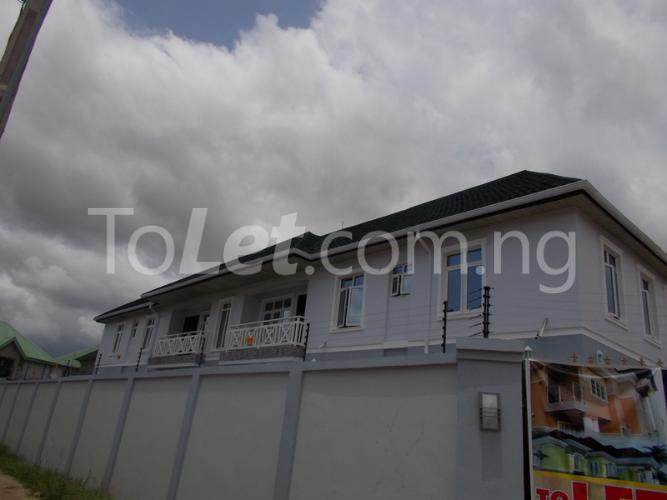 3 bedroom Flat / Apartment for rent 1, Osinachidinma Close, Oshodi Expressway Oshodi Lagos