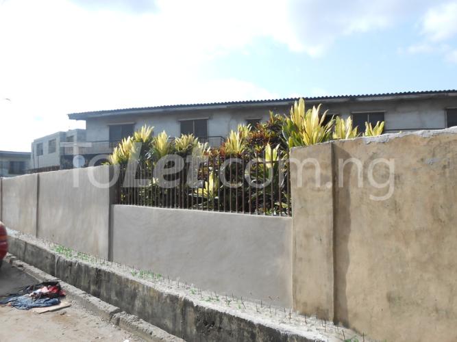 2 bedroom Flat / Apartment for rent 14, Alhaji Shittu Street, Surulere Surulere Lagos