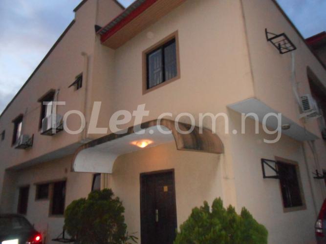 2 bedroom Flat / Apartment for rent Kafayat Ajorin Street, Lekki Lekki Lagos