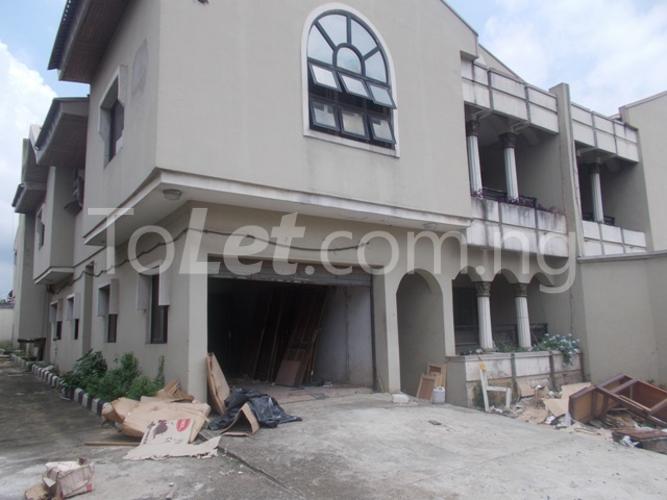 6 bedroom House for rent 16, Jaiye Oyedotun Street, Ketu Kosofe/Ikosi Lagos