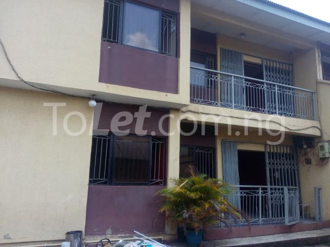 4 bedroom Flat / Apartment for rent Lola Holoway Street, Berger Ojodu Lagos