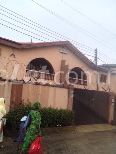 4 bedroom House for rent 3 Kunle Adebowale Str Maryland Ikeja Lagos - 0