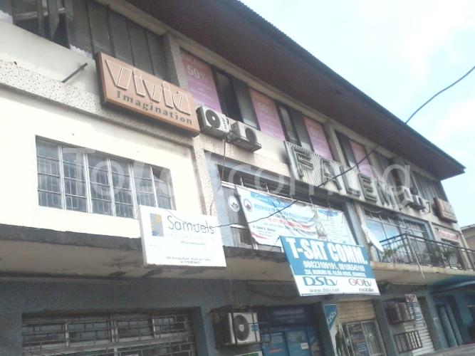 Commercial Property for rent 250, Falemi House, Shomolu Shomolu Lagos - 0
