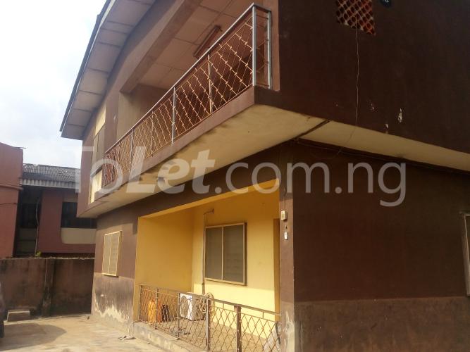 3 bedroom Flat / Apartment for rent Ahlaji Jimoh Balogun Crescent, Ketu Kosofe/Ikosi Lagos