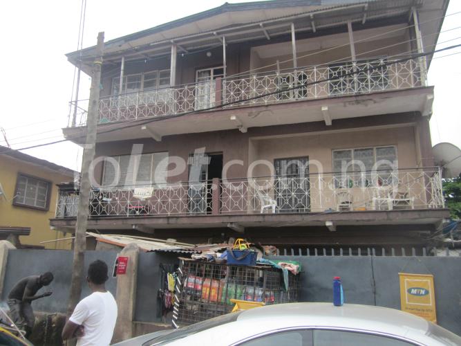 2 bedroom Flat / Apartment for rent Karimu Ikotun Street, Yaba Yaba Lagos - 0