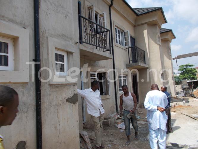 3 bedroom House for rent 8 Merret Close, Off Connal Road Yaba Yaba Lagos - 0