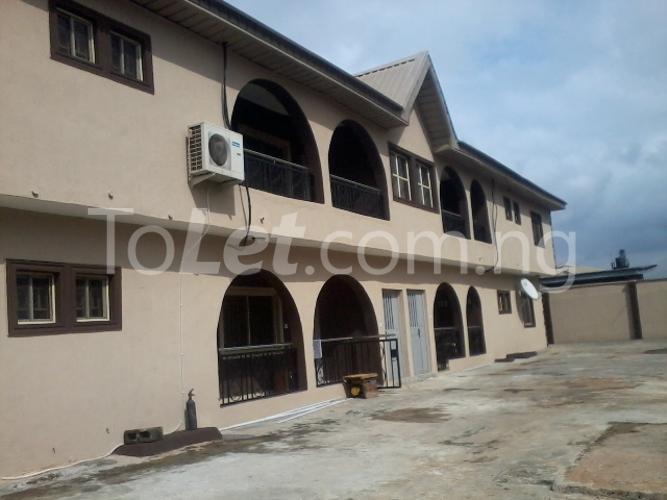 4 bedroom Flat / Apartment for rent 5, Comfort Fabanwo Street Off Adetoro Adelaja, Ketu Kosofe/Ikosi Lagos - 0