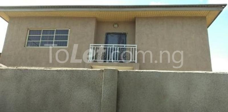 Commercial Property for rent 372 Yaba Yaba Lagos