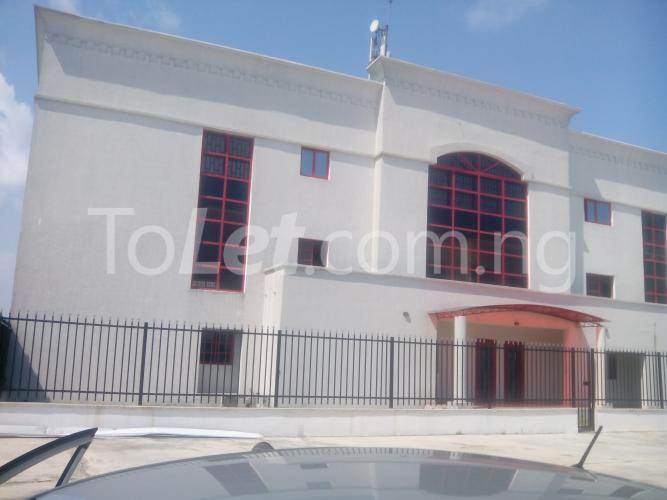 Commercial Property for rent Chevron Round About, Inside Conoil, Lekki Lekki Lagos