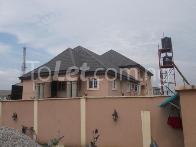 3 bedroom Flat / Apartment for rent 1, Oke Afa Street, Ajao Estate Isolo Lagos